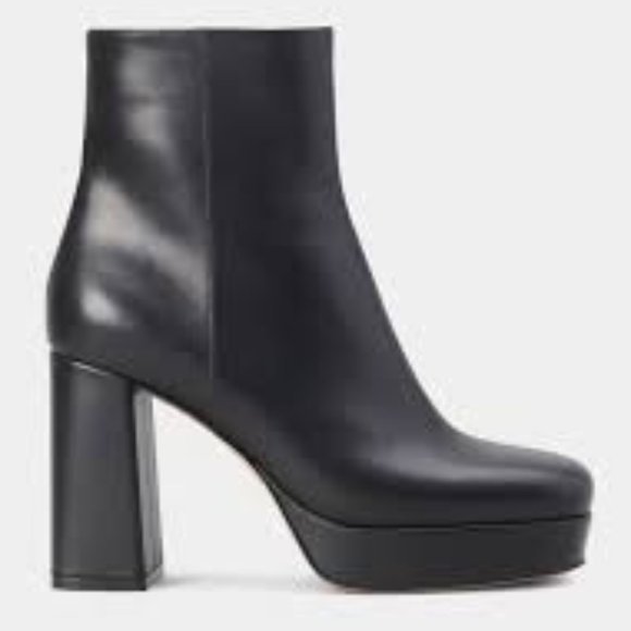 Gianvito Rossi Shoes - NEW Gianvito Rossi Daisen Vitello Glove Platform Boots